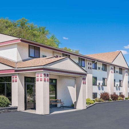 Super 8 By Wyndham Mankato Hotel Exterior foto